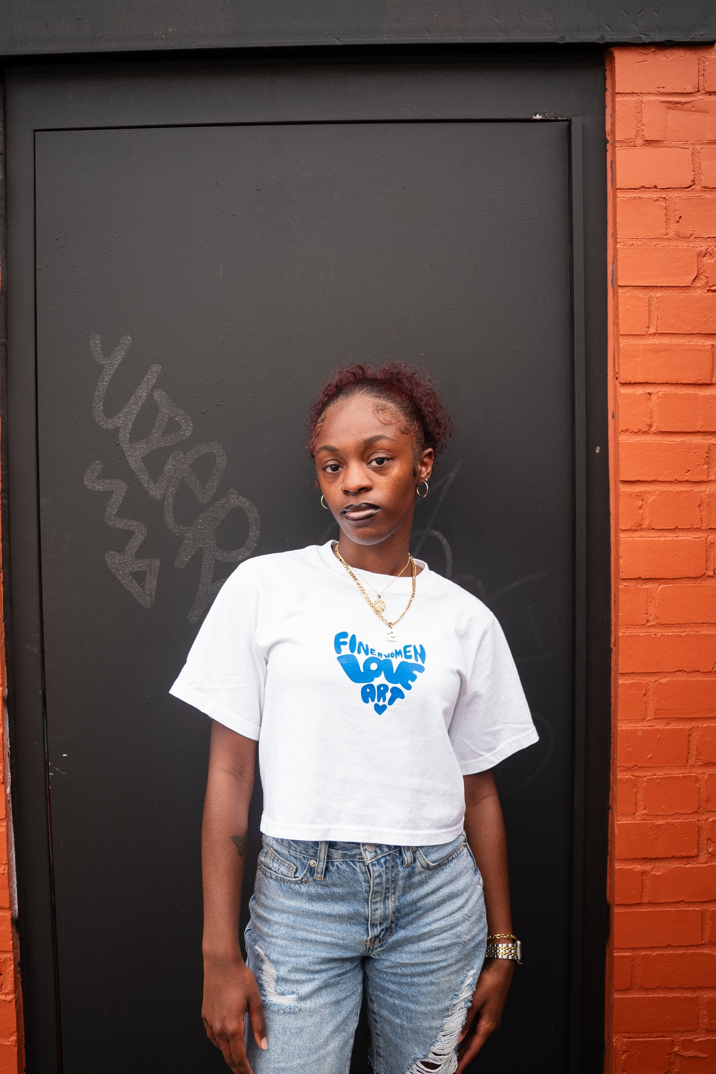 Finer Women Love Art Crop & Tee